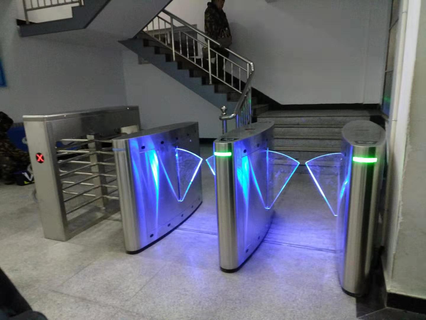 我公司閘機入駐廊坊武警學(xué)院